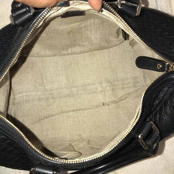 👑✅PRICE FIRM✅NO OFFERS SUPER SALE!! AUTHENTIC Gucci Black Guccissima Bag - Picture 9 of 15